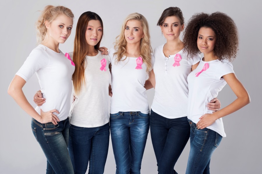 All women, not just those at risk should be screened for breast cancer. Picture:  Gpointstudio - Freepik.com